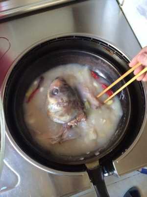 家常怎样做鲢鱼头炖汤（家常怎样做鲢鱼头炖汤好吃）