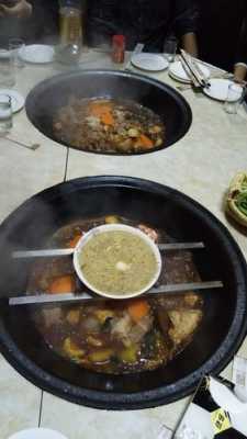 铁锅炖汤（铁锅炖汤发黑能吃吗）