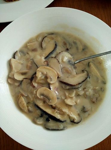 白色圆蘑菇的做法炖汤（白色圆蘑菇怎么炒好吃）