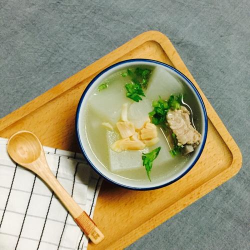 干贝萝卜炖汤（干贝炖萝卜做法大全）