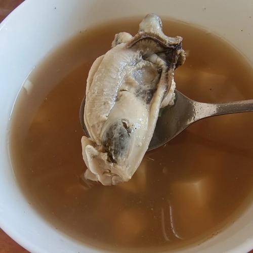 牡蛎炖汤怎么做（牡蛎炖汤怎么做好吃）