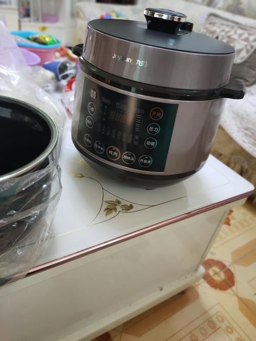2l电压力锅可以炖汤吗（2升电压力锅能煮多少米）