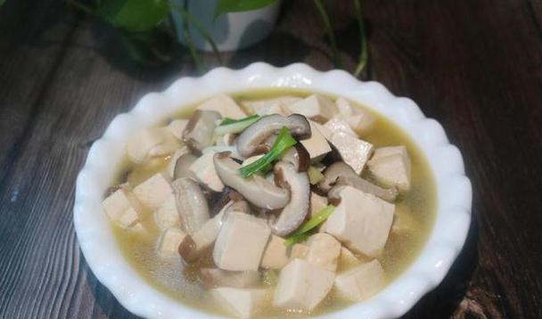 香菇和豆腐炖汤吗（香菇和豆腐一起做）