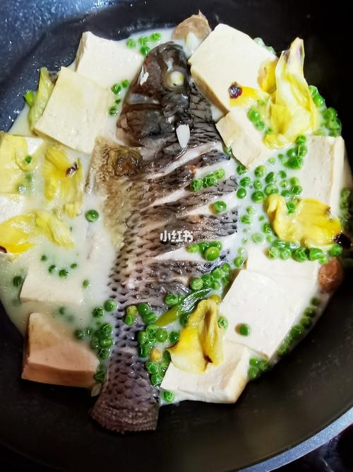 罗非鱼与豆腐炖汤（罗非鱼炖豆腐的功效）