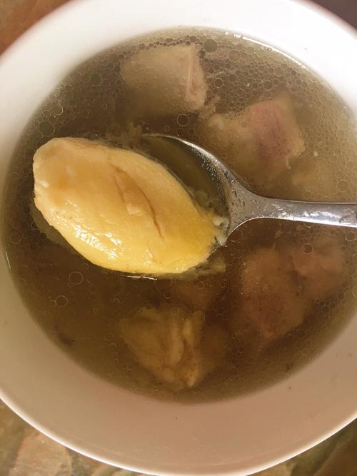 榴莲皮炖汤好喝吗（榴莲皮炖汤有营养吗）