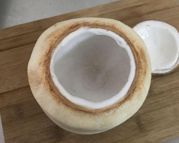 椰子怎么开盖炖汤（椰子怎么打开喝水啊）